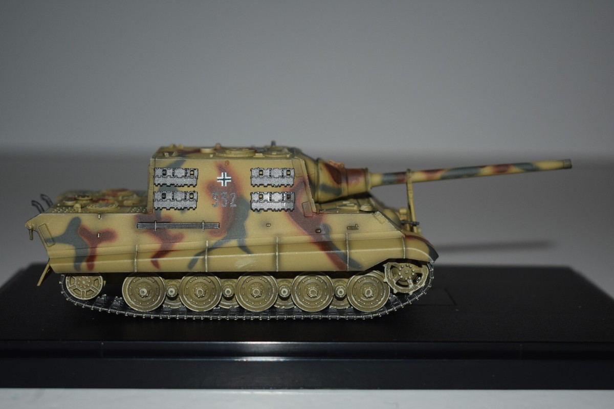 ミリタリーコレクション 1/35スケール 343RDFG アリューシャンタイガー Award Winner Built Dragon 1/35 Only Operating Tiger Fury Tiger 131