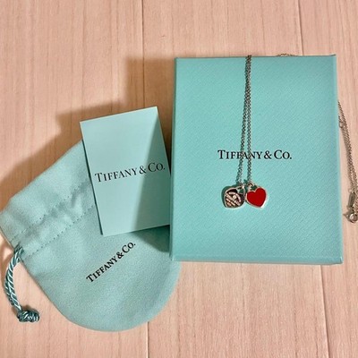 TIFFANY & Co. Return to Mini Double Red Heart Enamel Pendant