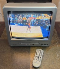 Magnavox 13" MWC13D6 Retro Gaming CRT TV DVD Player Combo W/ Remote Tested