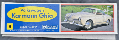 Kit maquette plastique Volkswagen Karman Ghia 1/24 Gunze Sangyo G-188 - Photo 2/5