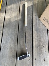 Odyssey Versa 1W Putter 20.5  Blade Putter  Right Handed Very Short Putter