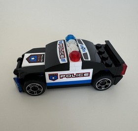 Lego Creator/Racer/Minifigure Lot 5761, 31015, 8301, 8195, 8193 Nearly New