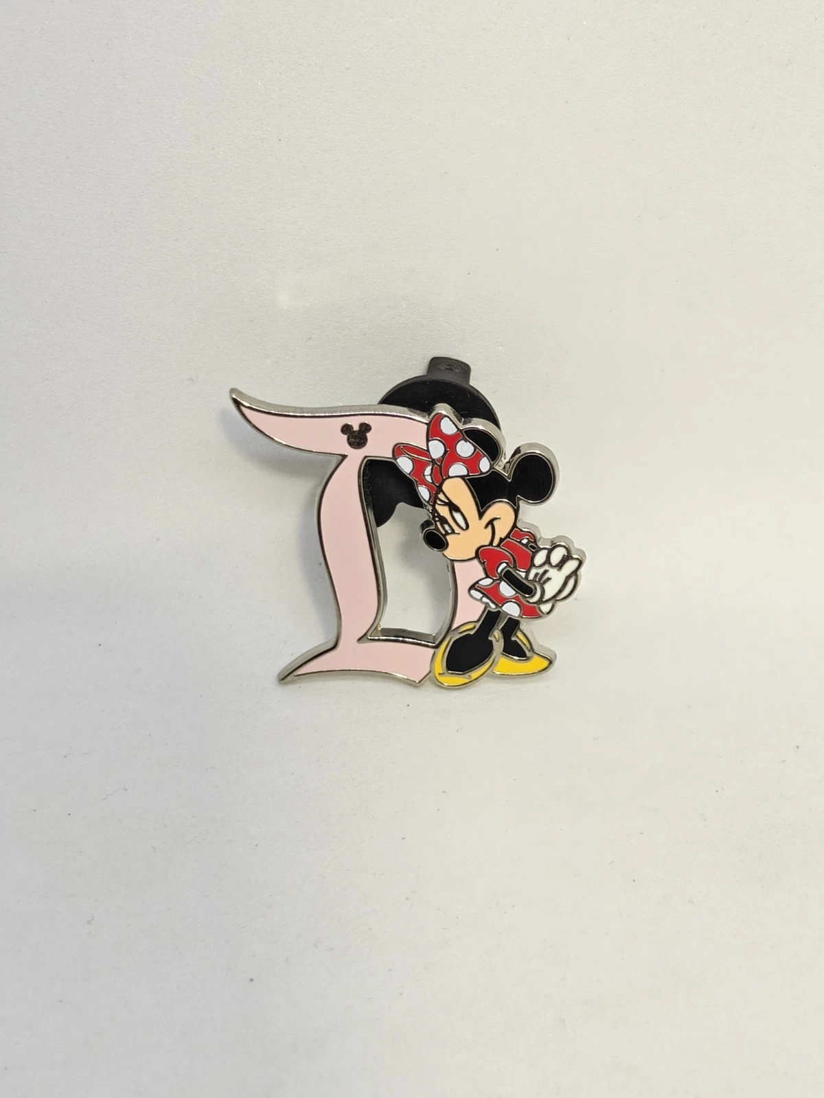 2019 2020 Minnie Mouse D Hidden Mickey Chaser DLR Disneyland Disney Pin 162732