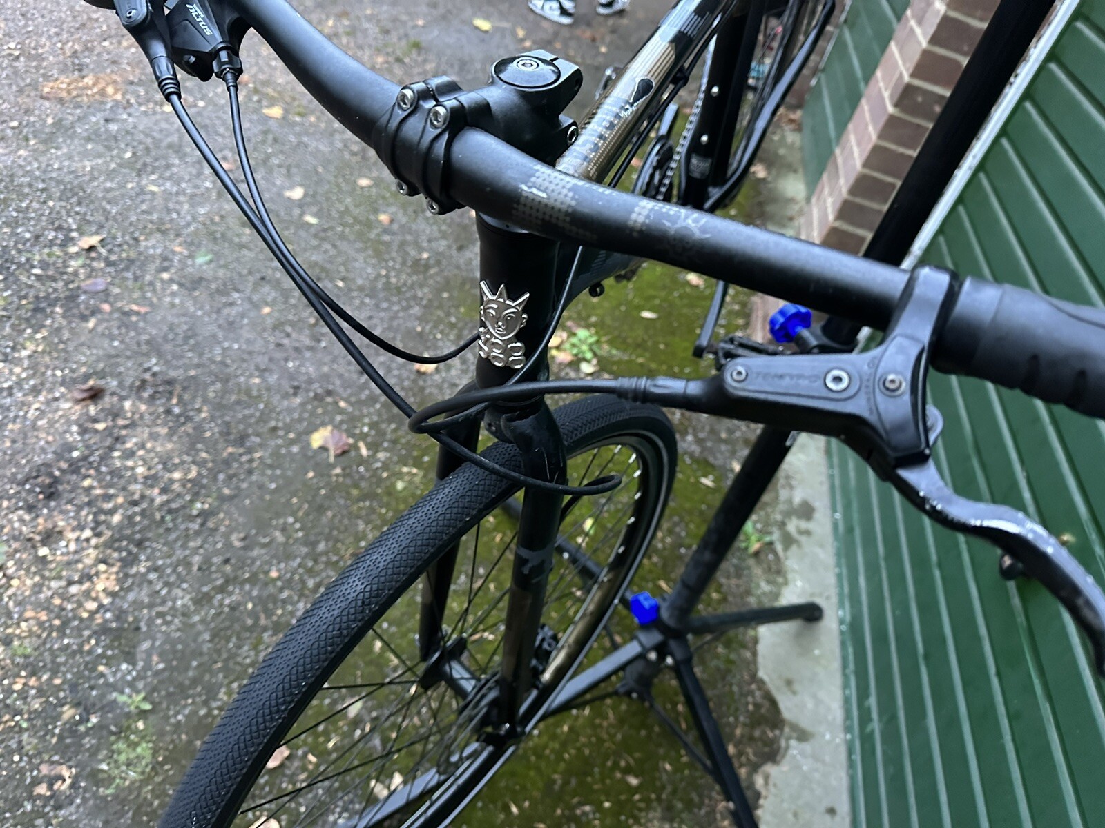 voodoo marasa mens hybrid bike