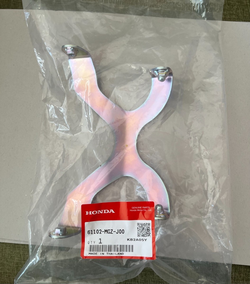 Honda 2013-2018 CB CBR Front Fender Brace 61102-MGZ-J00 | eBay