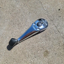 Volvo 740 OE Sunroof Crank Handle Chrome with Button 100636825 VW Golde