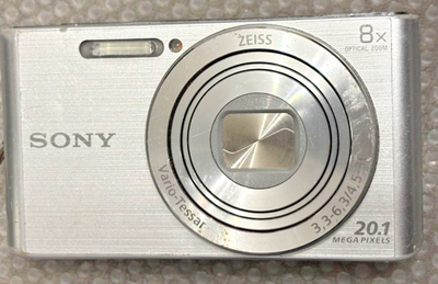 Sony DSC-W830 Silver Cyber-Shot 20.1MP Digital Camera Japanese