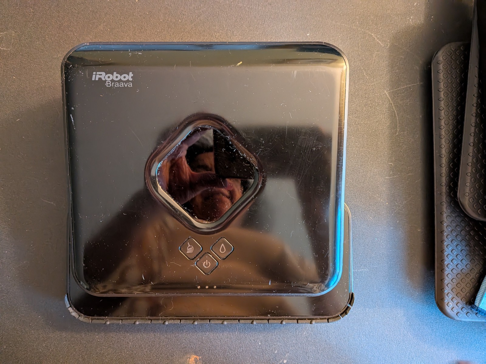 iRobot Braava 380t Floor Mopping Robot