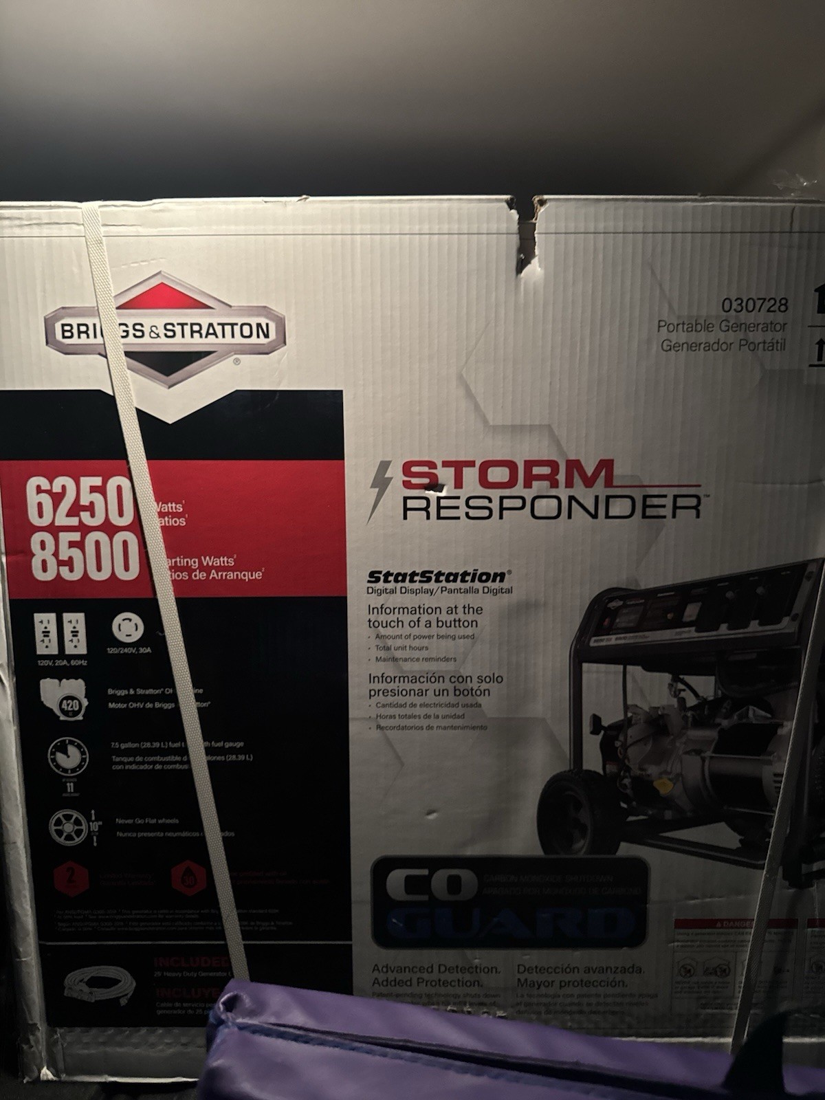Briggs & Stratton Briggs and Stratton Storm Responder 8500 / 6250 -Watt Gasoline