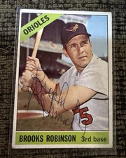 1966 Topps Brooks Robinson Signed Auto Baltimore Orioles JSA