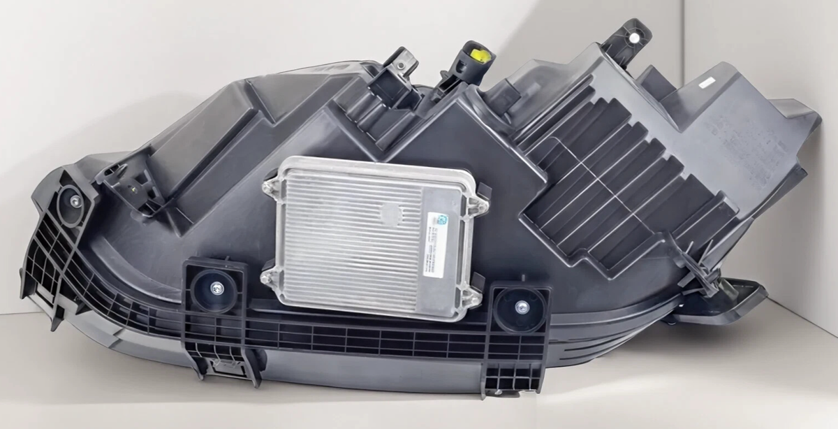 Tesla Model X Front Right Side LED Up-Level Headlight OEM 1034323