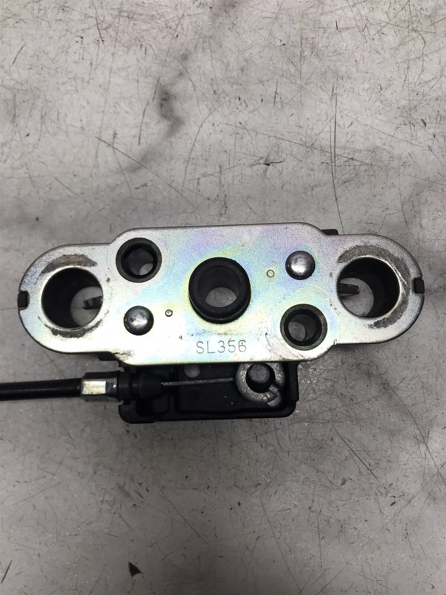 24 Kawasaki ZX 1000 ZX10 R ZX10R Ninja seat mount latch and cable