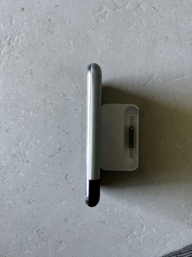iPhone 2G Edge v1 + boite d’origine et Accessoires - Photo 4/11