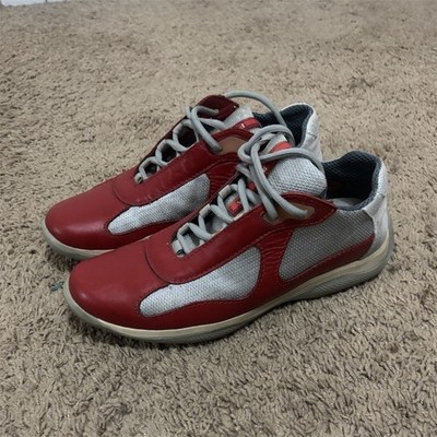 Red PRADA America s Cup 