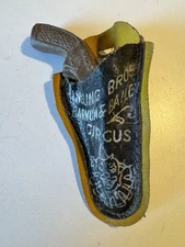 RINGLING BROS. BARNUM & BAILEY CIRCUS Souvenir Toy Gun & Holster