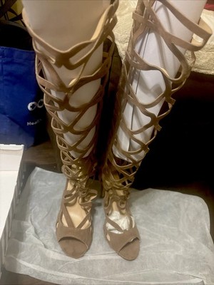 Beautiful foot wear 
