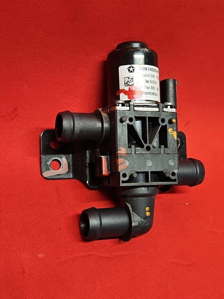 2015 Fiat 500e EV Electric 3-Way Coolant Water Pump Valve ONLY 52k MILES! - Image 4 of 4