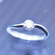 Size 7, vintage sterling silver 925 stackable band ring with cz