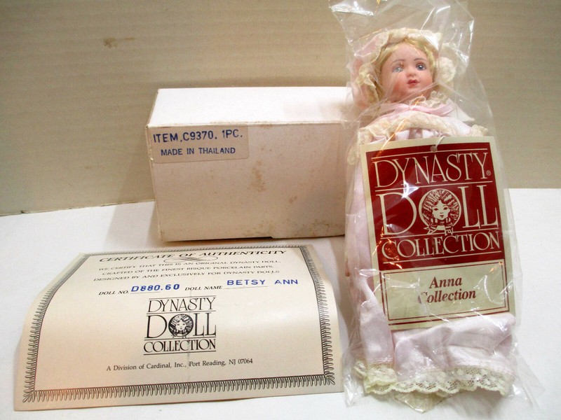 VTG Dynasty Doll Anna Collection Betsy Ann C9370 Porcelain w/ COA NEW OB Rare