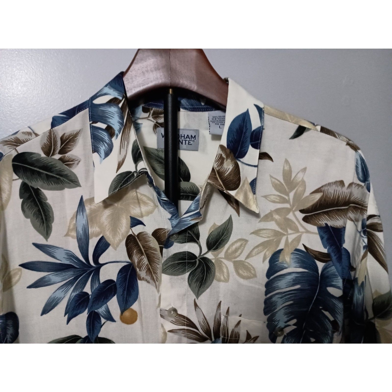 WINDHAM POINTE, Blue Flower Pattern, Men Short Sl… - image 2