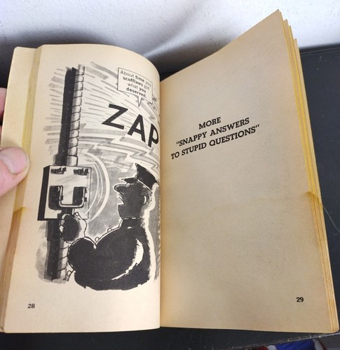 1968 MAD'S AL Jaffee spuckt bissige Antworten auf dumme Fragen aus, Humor Comic - Bild 7 von 8
