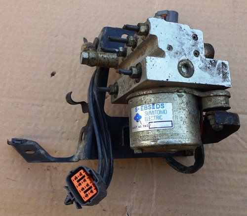 G06T 43 7A0 UNIT ASSY-ABS PUMP MAZDA CAPELLA GE14J 626 MODEL 1992 97 ENGINE FS - Picture 3 of 4