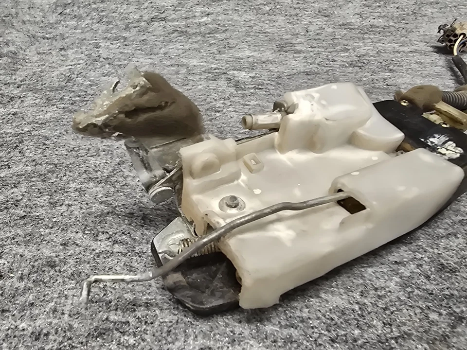 LEXUS 92-00 SC300 SC400 原始设备制造商右门电源锁闩锁活动组件 — 第 2/4 张图片