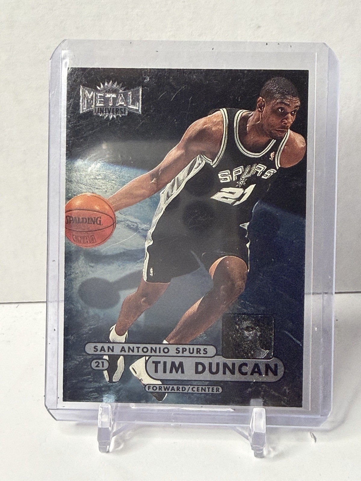 1997-98 Skybox Metal Universe Championship Tim Duncan Rookie RC #72 Spurs