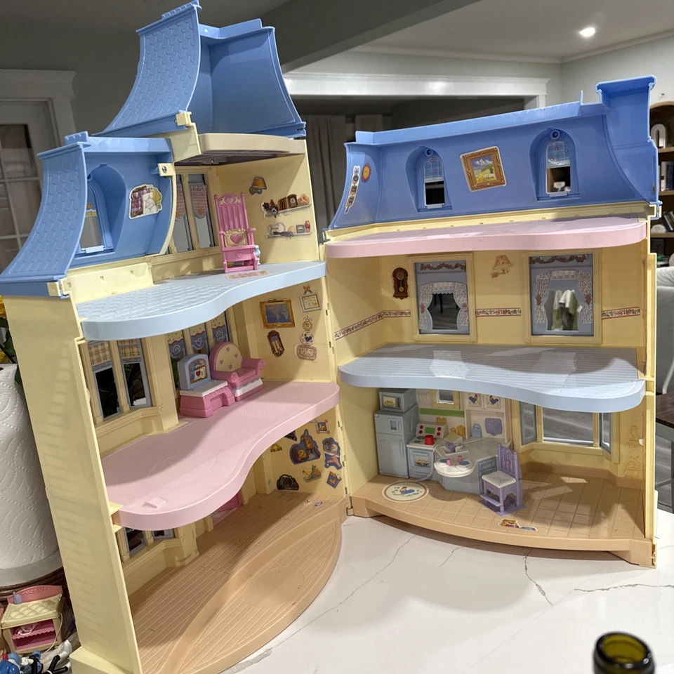 Fisher Price Loving Family Dollhouse Great Used Condition (local pick up only) - Image 2 of 4
