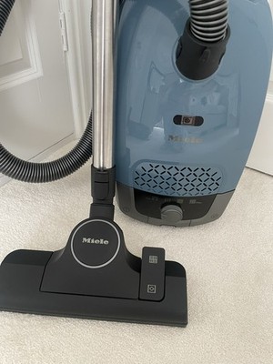 Miele Guard S1 Zylinderstaubsauger 890W - Nordic Blue Top Zustand!! 