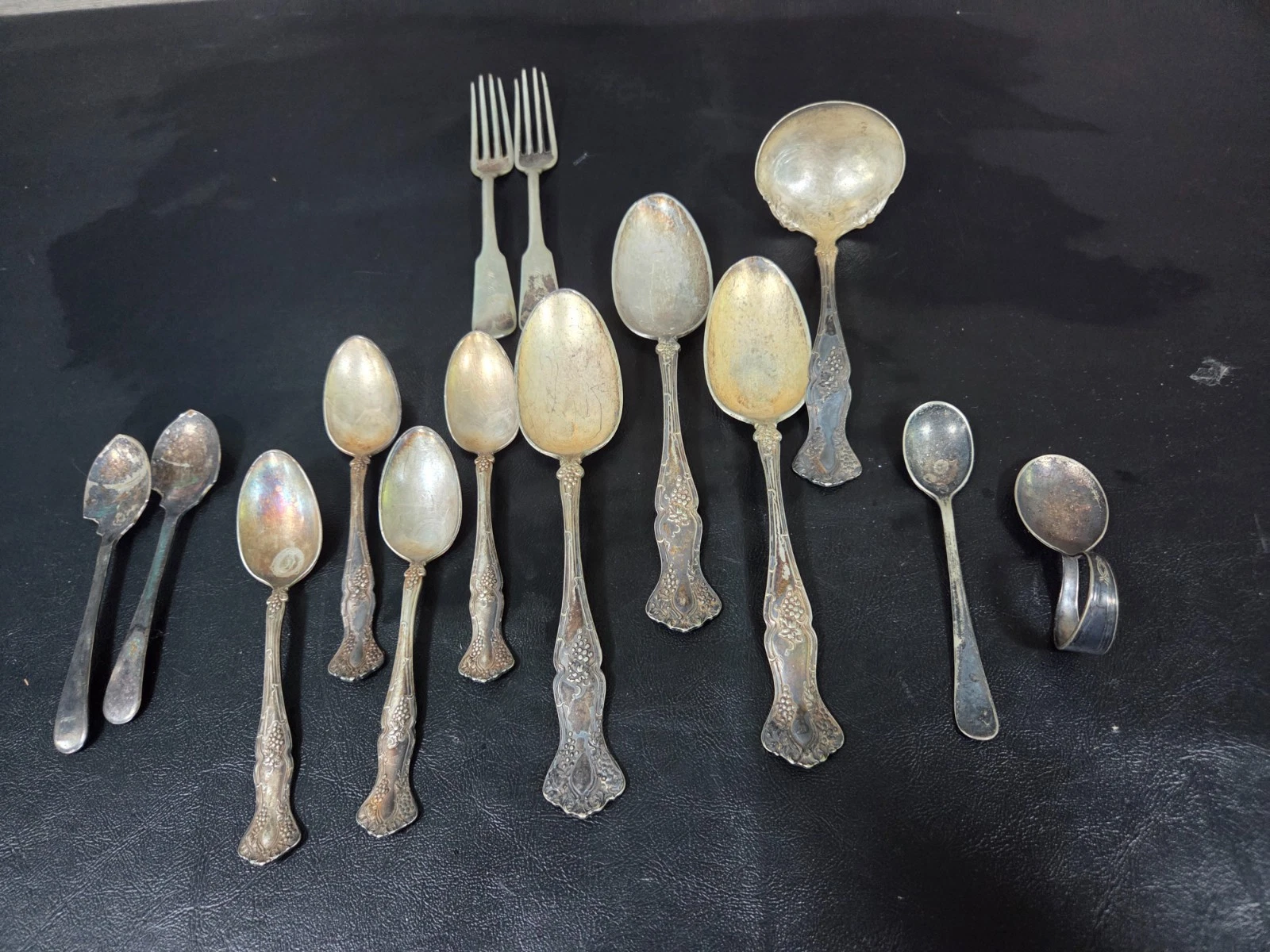 Rogers Silver Vintage spoons, Ladle, etc 1.28lbs