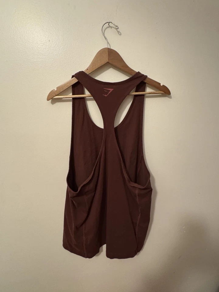 Cuerda eléctrica Gymshark para hombre en marrón cereza talla grande Foto 4 de 4