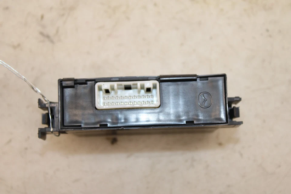 2016-2023 Mazda MX-5 Miata Ignition Immobilizer Module N243675U0 OEM MV88 - Image 3 of 4