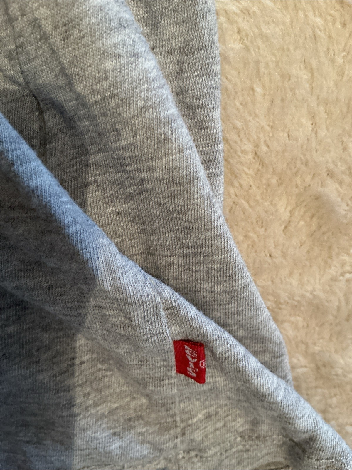 Mens Levi’s T Shirt Size Large Grey Casual Classic image 3