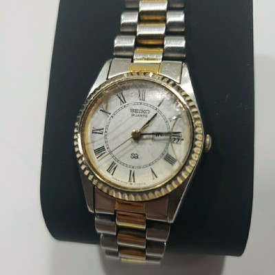 Women\'s Seiko 3E23-0A60 Day/Date Watch s-l400.jpg main image 3