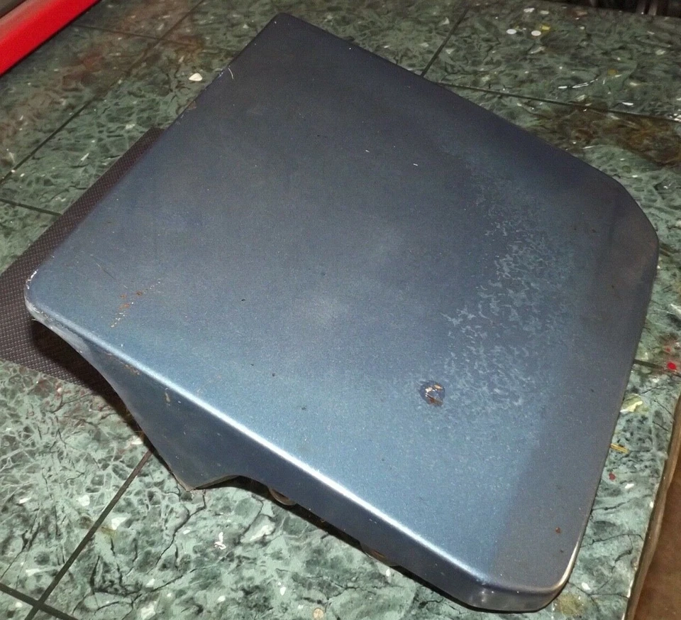 OEM 83-85 Toyota Celica Supra A60 MA67 faro conductor exterior cubierta metálica FL Foto 2 de 4