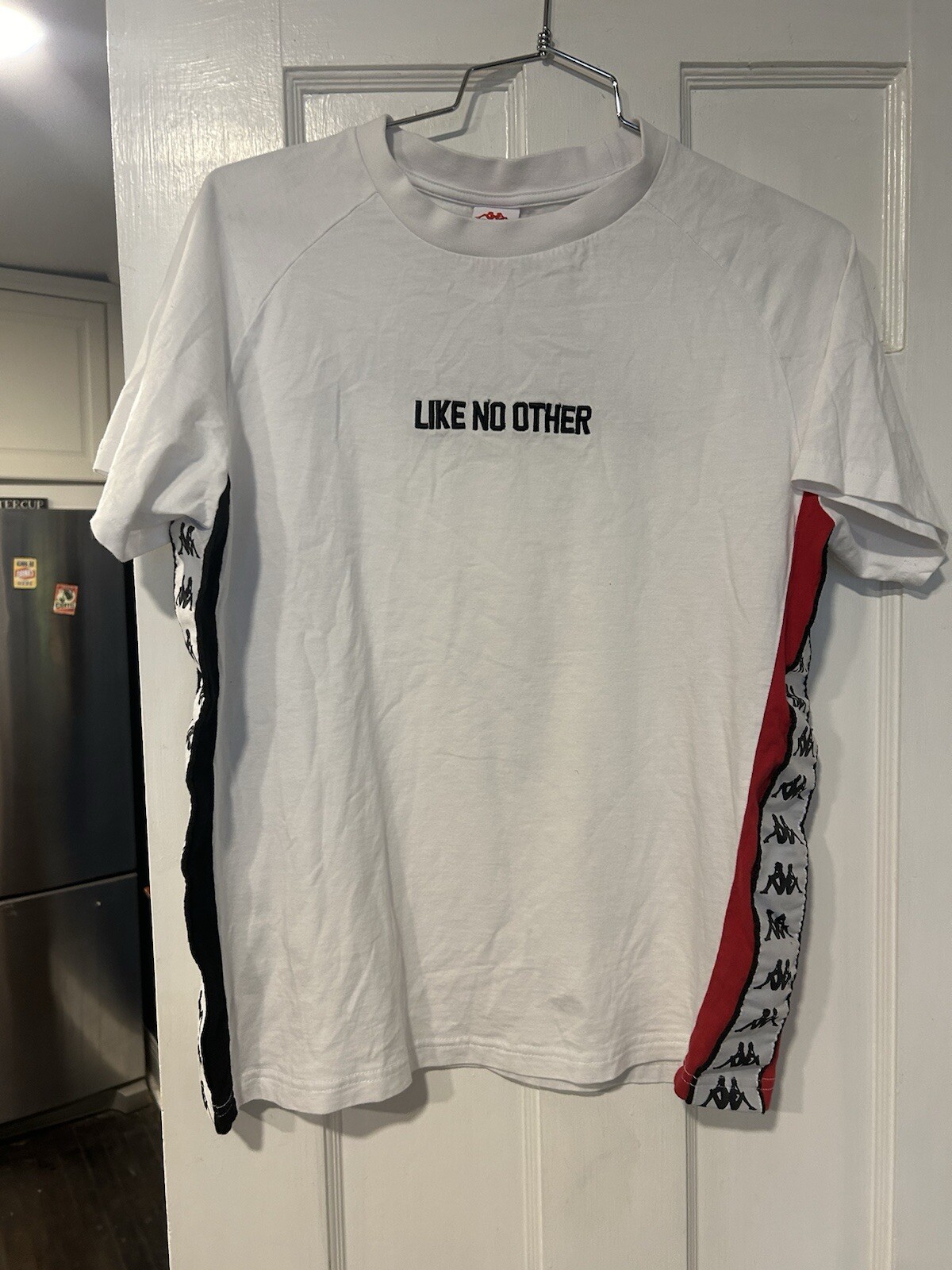 T shirt kappa come nessun'altra S nuova senza etichetta.