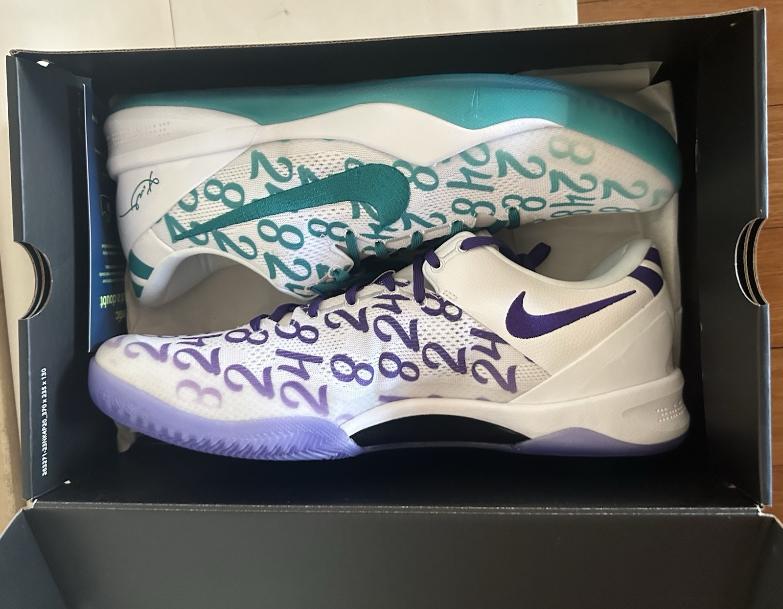 Kobe 8 Mismatch Size 16