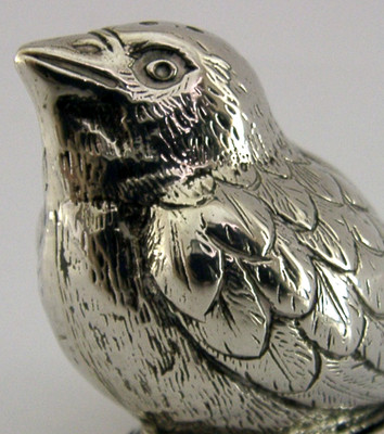 SCHÖNER DEUTSCHER MASSIVER SILBER KÜKEN VOGEL PFEFFERTOPF um 1920 TIER NEUHEIT