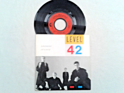 7'' Single LEVEL 42 - Lessons In Love / Hot Water -    1986   TOP ZUSTAND !   KI1