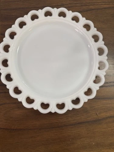 Vintage 1959-1976 Anchor Hocking Lace Edge Milk Glass White 13" Torte Plate
