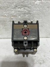 ALLEN BRADLEY 700-P400A1 AC RELAY CONTROL SER B 120V COIL