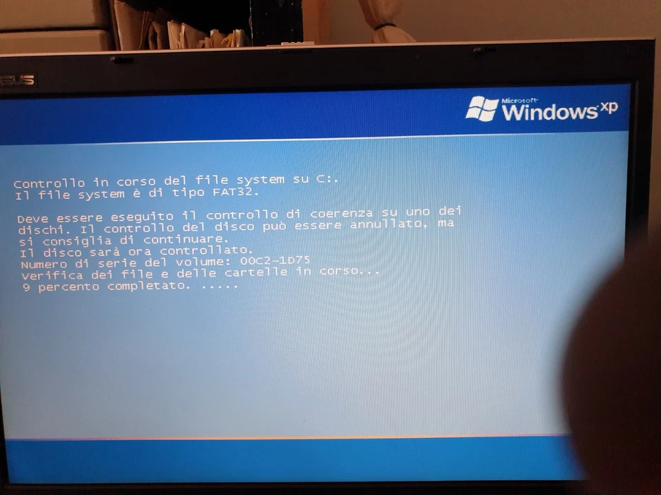 ASUS CENTRINO PORTATILE + BELLA BORSA NERA IN OMAGGIO - Immagine 4 di 4