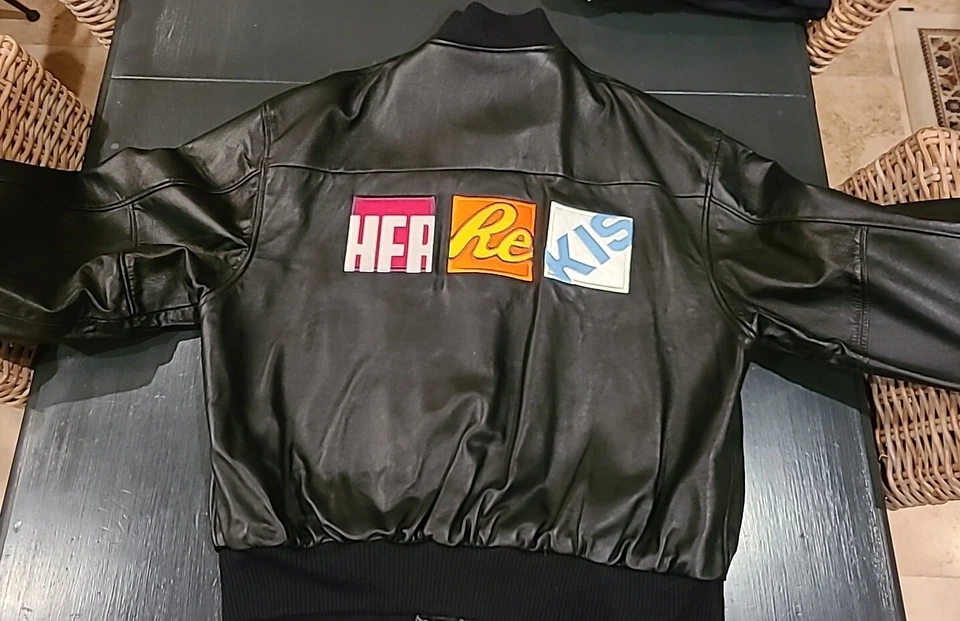 Jaqueta de couro Hersheys Time Square Reeses Kisses XL 2002 - Imagem 2 de 4