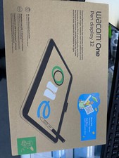 Wacom One 12 Drawing Tablet with Screen, 11.6...