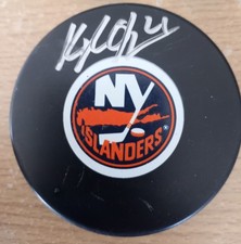 Thomas Hickey Hockey Puck Signed - NY Islanders - Steiner Sports COA - NHL