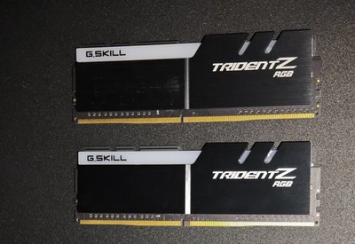 G.SKILL Trident Z RGB 16GB (2x8GB) DDR4 3200 CL16 RAM Arbeitsspeicher Kit