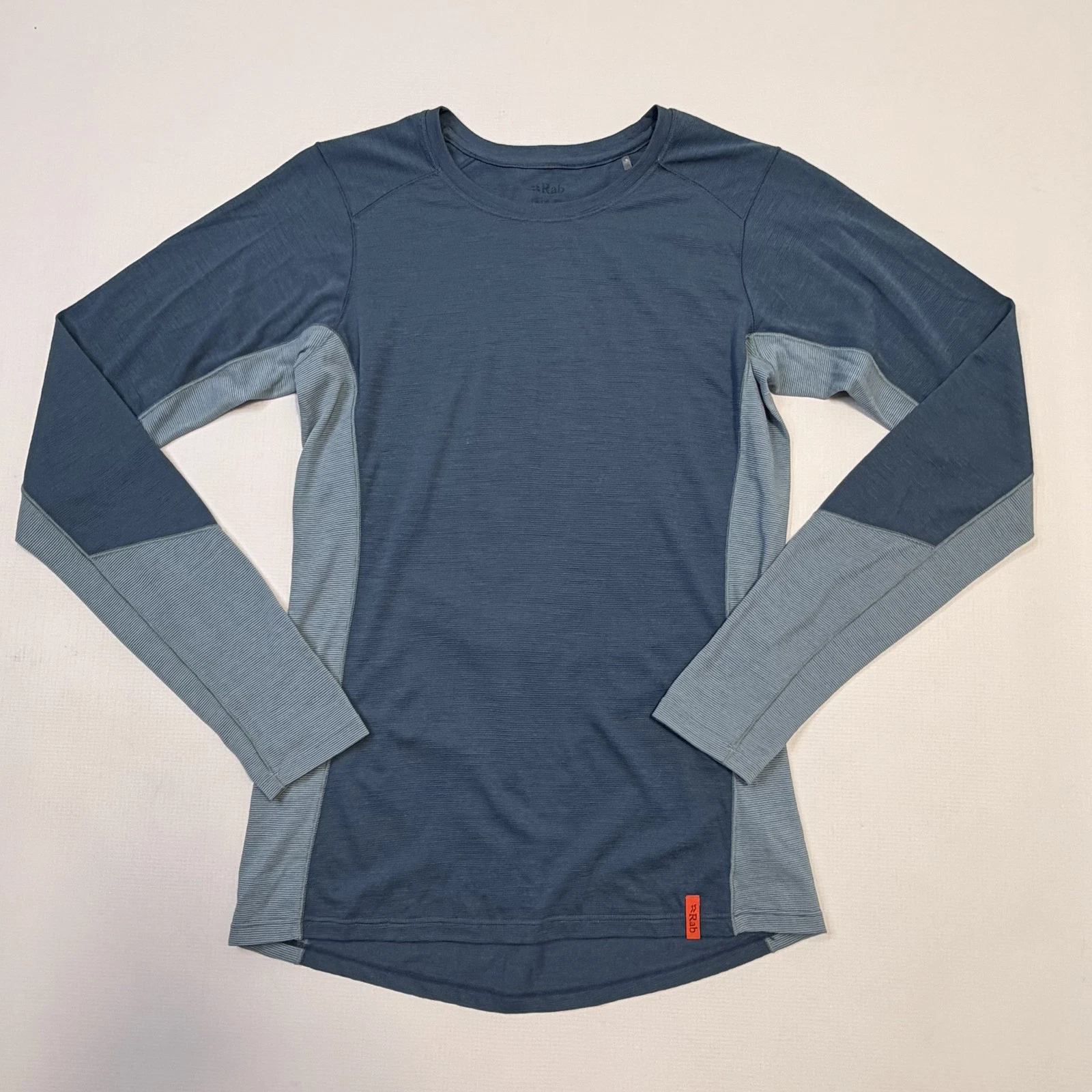 Rab Shirt Womens XS Blue Merino Wool Blend Long Sleeve Base Layer Hiking
Opens in a new window or ta