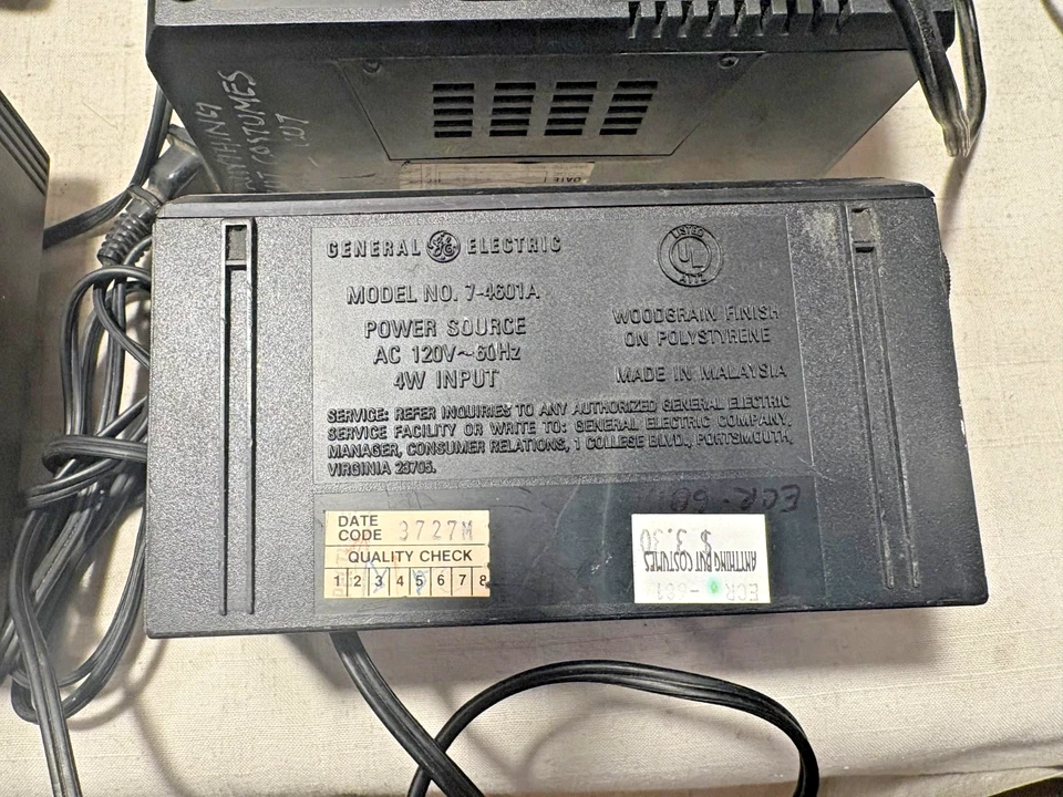 5 Vintage GE Clock Radios Tested Working (74601A,74620A,C4500A,74642A,74624B) - Image 4 of 4