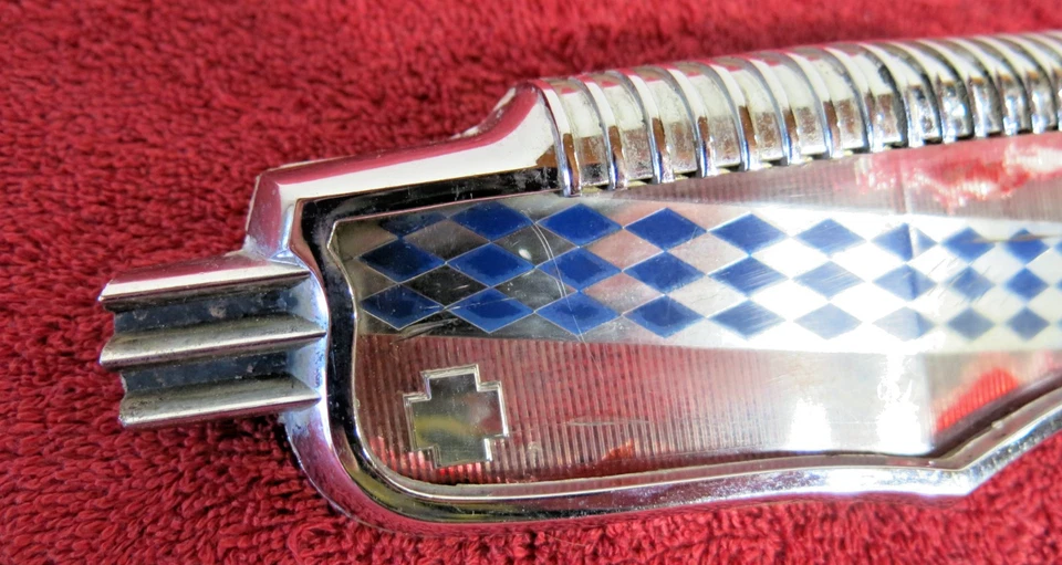 Buick 1952 1951 especial capó delantero emblema bisel e inserto 1342621 Roadmaster OEM Foto 3 de 4